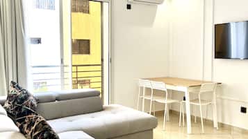 Smart TV 43 pulgadas con canales de televisión por cable