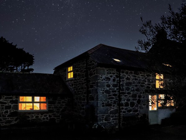 Cottage | Exterior - The Barn at Trevothen Farm (Helston)