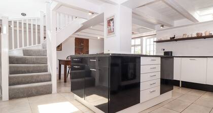 The Barn at Trevothen Farm