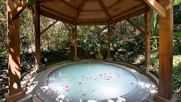 Indoor pool, seasonal outdoor pool