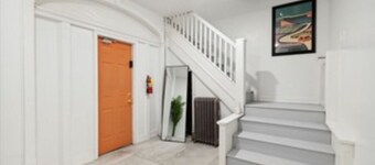1 bedroom 1 bathroom within walking distance  Temple University Hospital