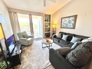 TV connectée, table de tennis de table