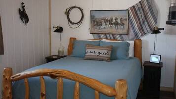 1 Schlafzimmer, Reisekinderbett, kostenloses WLAN, Bettwäsche