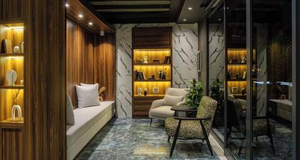La Mia Suites