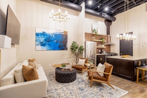 Luxurious Loft-Downtown Nash203 | Living area | 45-inch Smart TV with cable channels, TV