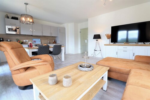 Suite Relax 2.0 – Entspannen im Sauerland. Sauna. Balkon. Stilvoll.