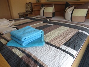 2 bedrooms, soundproofing, cribs/infant beds, free WiFi