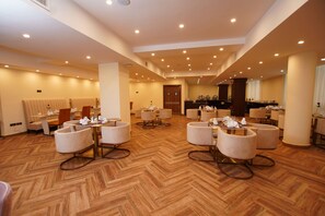 Restaurant - Best Western Premier Dynasty (Addis Ababa)