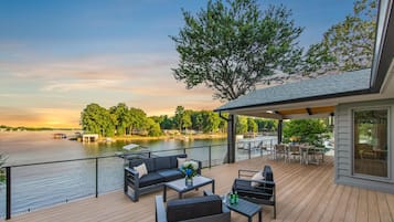 House, Multiple Beds (Lakeshore Adrift) | Terrace/patio