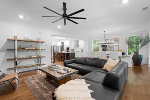 House, Multiple Beds (Energy Lane) | Living area - Energy Lane (Sherrills Ford)
