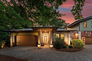 House, Multiple Beds (Nancy Key w/Pool, Wine Cave, Optional) | Exterior