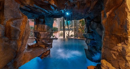 Nancy Key W/pool, Wine Cave, Optional Boat Rental