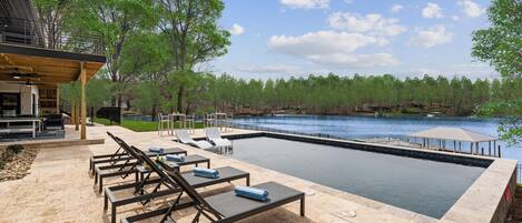 House, Multiple Beds (Salience Path w/Heated Pool & Game Ro) | Terrace/patio