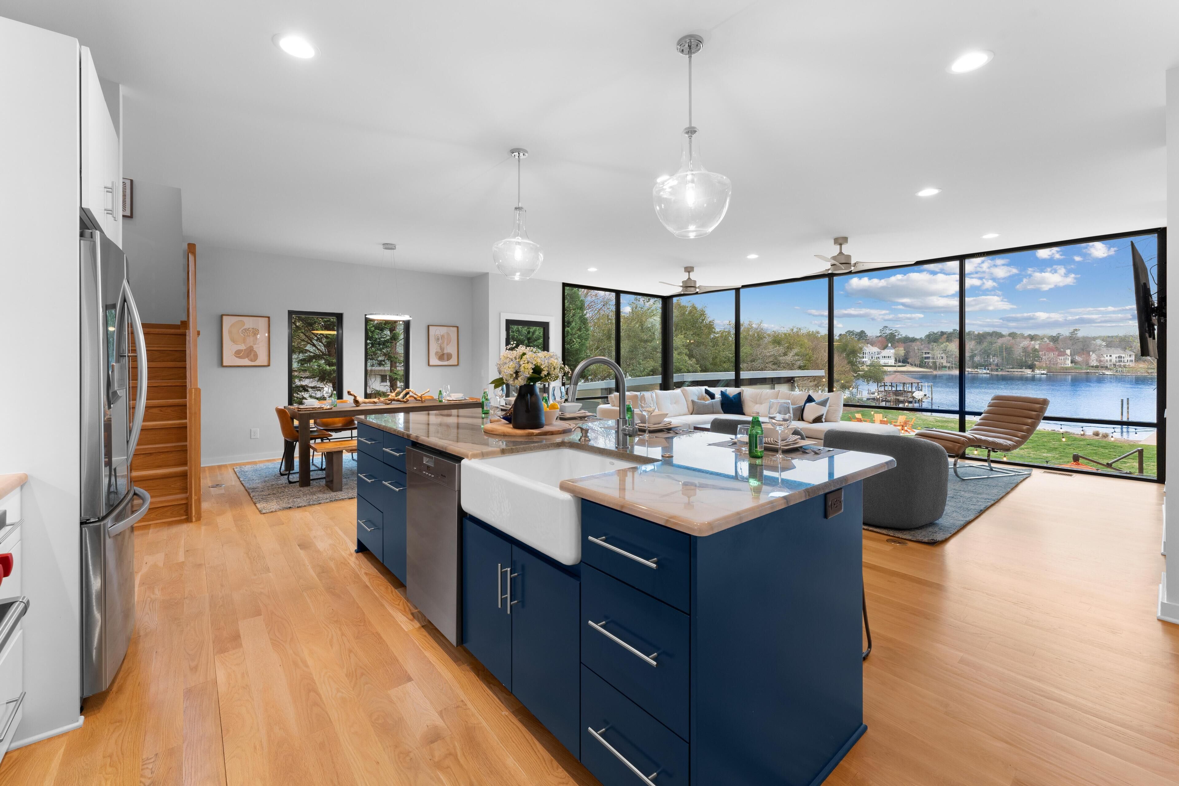 House, Multiple Beds (Blue Haven w/Game Room, Hot Tub & Opt) | Private kitchen | Coffee/tea maker, electric kettle