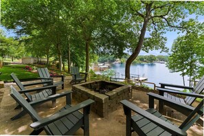 House, Multiple Beds (Ambassador Ridge w/Optional Boat Rent) | Property grounds - Ambassador Ridge W/optional Boat Rental (Sherrills Ford)