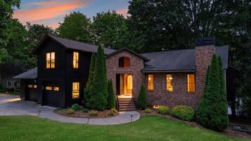 House, Multiple Beds (Ambassador Ridge w/Optional Boat Rent) | Exterior