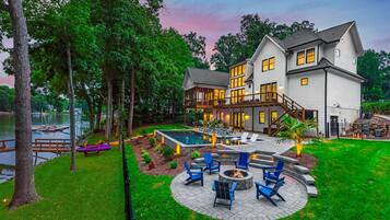 House, Multiple Beds (Northshore Landing) | Property grounds