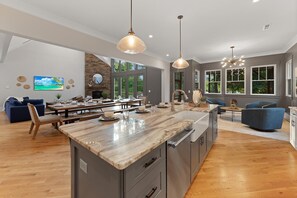 Casa, varias camas (Northshore Landing) | Cocina privada | Horno y tostadora