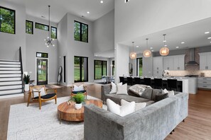 House, Multiple Beds (Shoreline on Stonemarker) | Living area