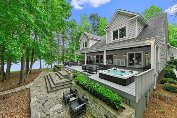 House, Multiple Beds (Grand Bay w/Hot Tub, 440' Shoreline &) | Terrace/patio - Grand Bay W/hot Tub, 440' Shoreline & Optional Boat Rental (Mooresville)