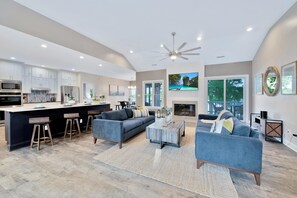 Living area - Kempton Cove (Mooresville)