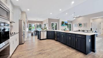 Casa, varias camas (Kempton Cove) | Cocina privada