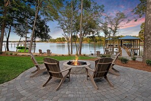 獨棟房屋, 多張床 (Hanesbee Escape) | 室外用餐