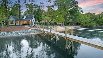 Rumah, Beberapa Tempat Tidur (Hanesbee Escape) | Kolam renang