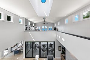 House, Multiple Beds (Strawpocket to Starboard) | Lobby - Strawpocket to Starboard (Mooresville)