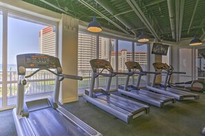 Fitness facility - PCB Vacation Rental w/ Balcony & Beach Access! (Panama City Beach)