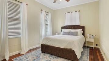 3 多间卧室、办公桌、熨斗/熨衣板、免费 WiFi