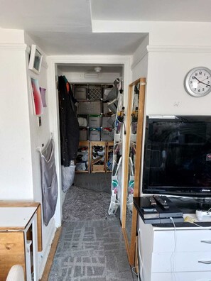 Interior - Beachside apartment in centre of town in Brighton. Best location (Brighton and Hove)
