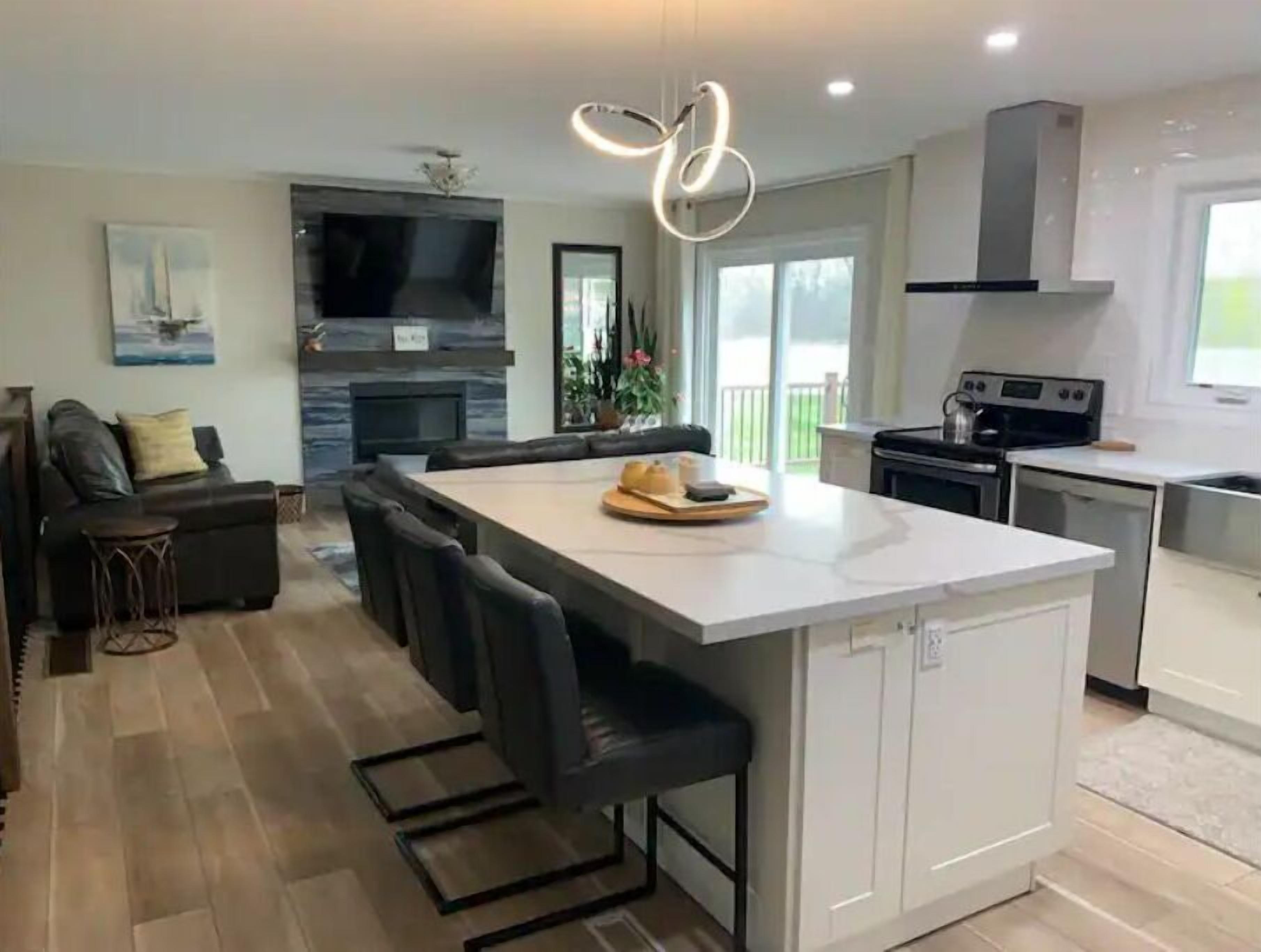 Kitchen facing towards living room