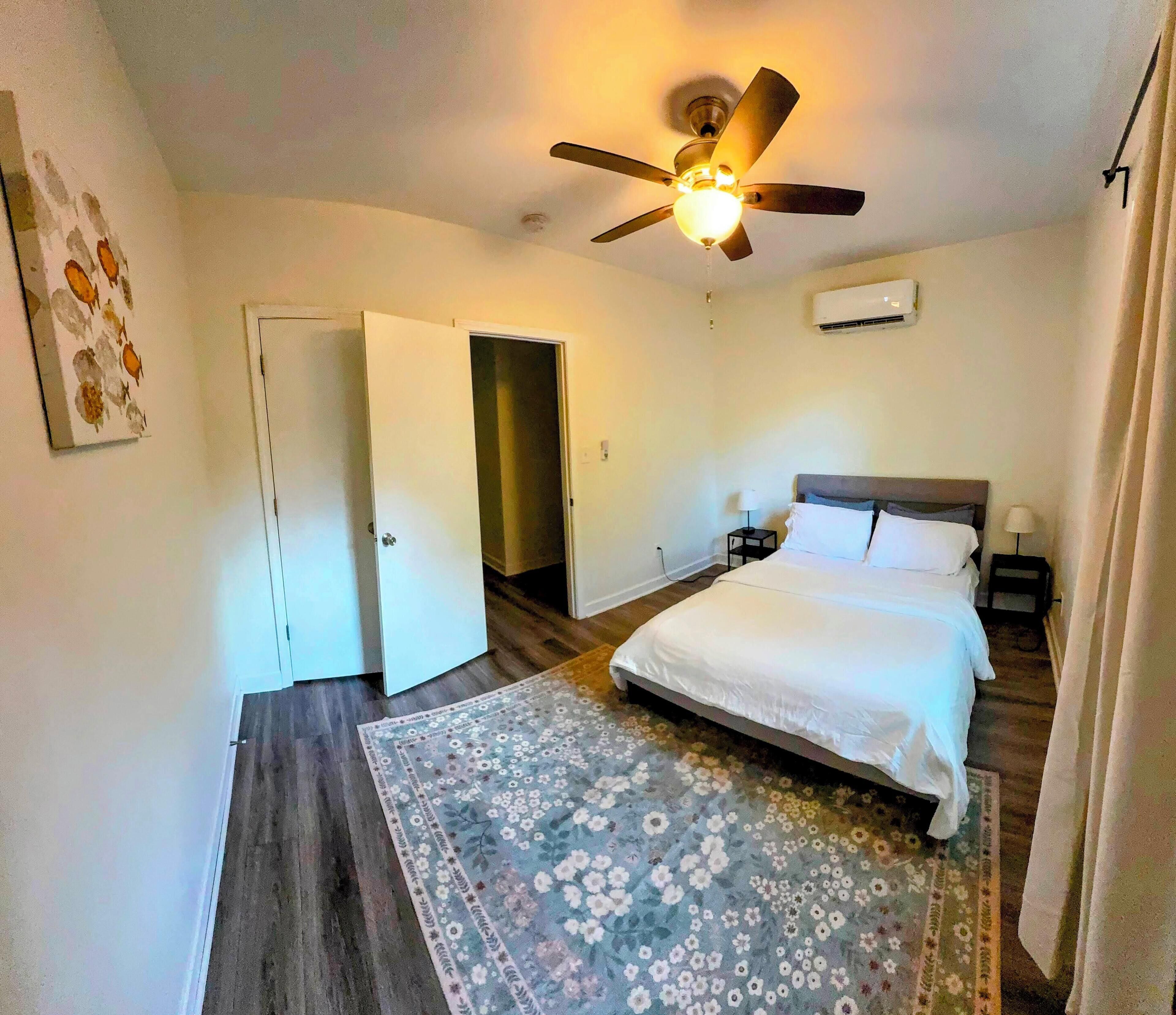 1 dormitorio, escritorio, tabla de planchar con plancha y wifi gratis