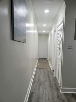 Interior - New & Clean 2 Bed Walltown Home. Walk to Duke! B (Durham)