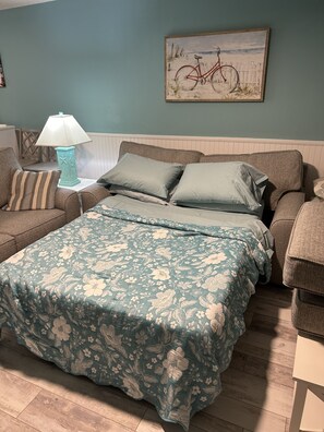 1 habitación, tabla de planchar con plancha, wifi y ropa de cama 