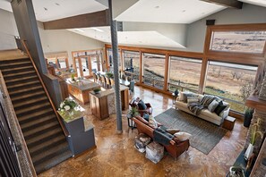 Luxury Villa, Multiple Bedrooms, Mountain View | Living area