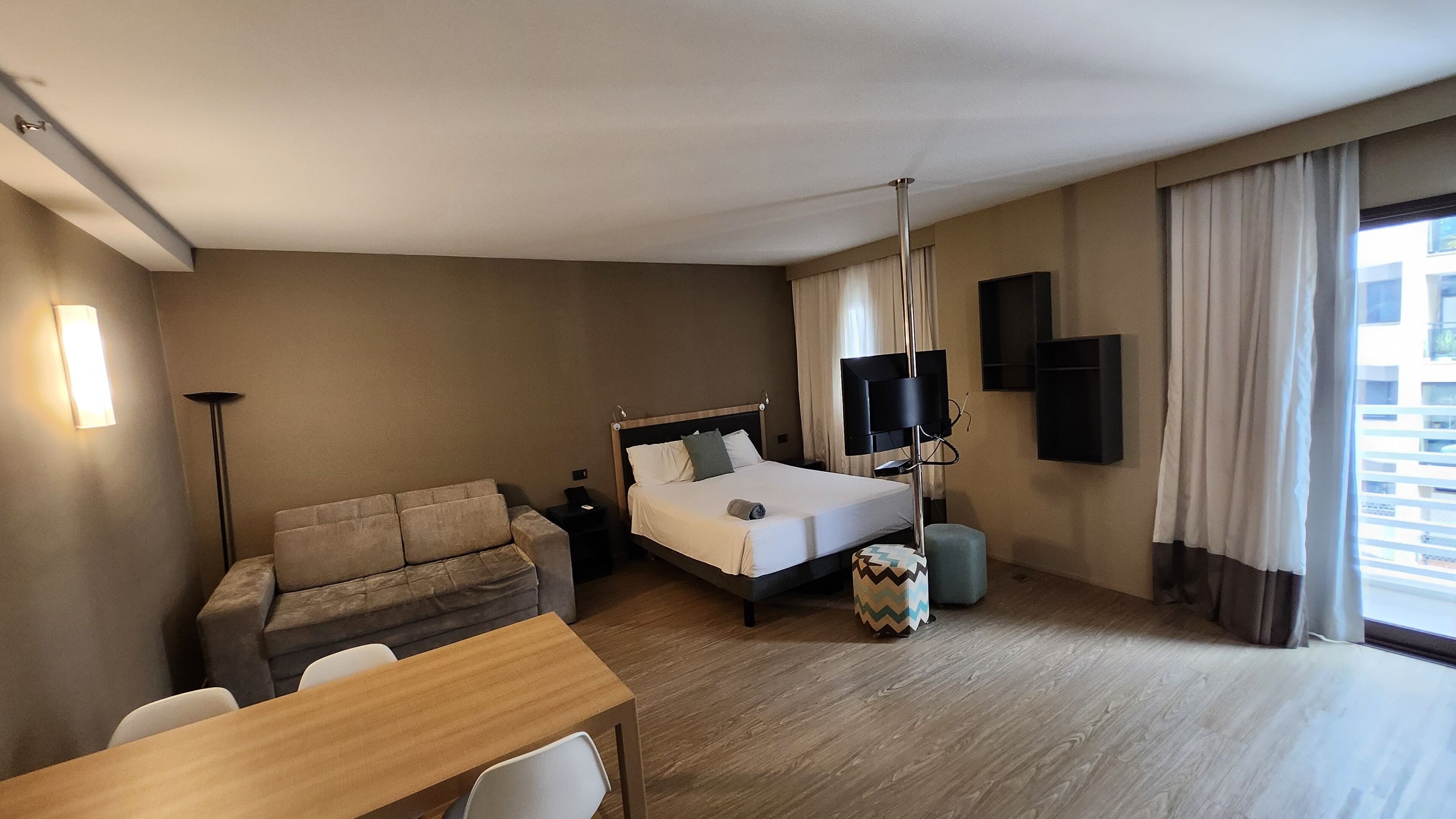 Luxury Quadruple Room | Egyptian cotton sheets, premium bedding, Select Comfort beds