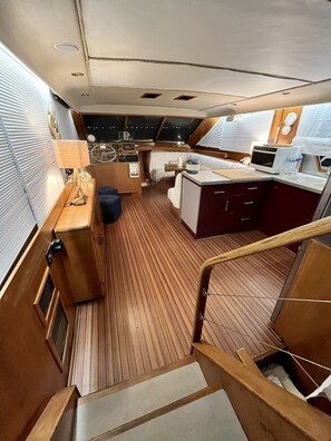 Nicht klassifiziertes Bild, 2 von 48, SchaltflÀche