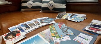 Yacht 2 to 8 berths facing Mont Saint-Clair