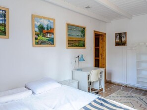4 bedrooms, WiFi