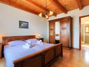 4 bedrooms, WiFi