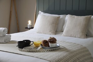 2 Schlafzimmer, Schreibtisch, BĂŒgeleisen/BĂŒgelbrett, Reisekinderbett