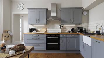 Fridge, microwave, oven, dishwasher