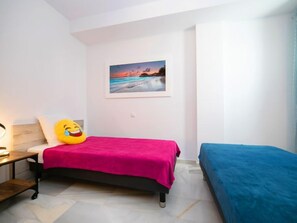 2 chambres, bureau, fer et planche à repasser, Wi-Fi
