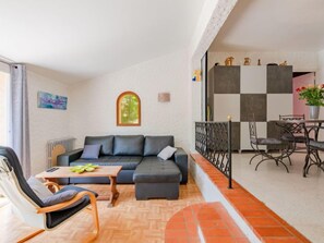 Téléviseur, foyer