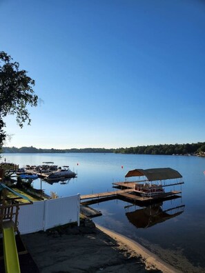Marina - Private Dock/Indoor Pool/Sauna/Hot Tub - Sleeps 14 (White Lake)