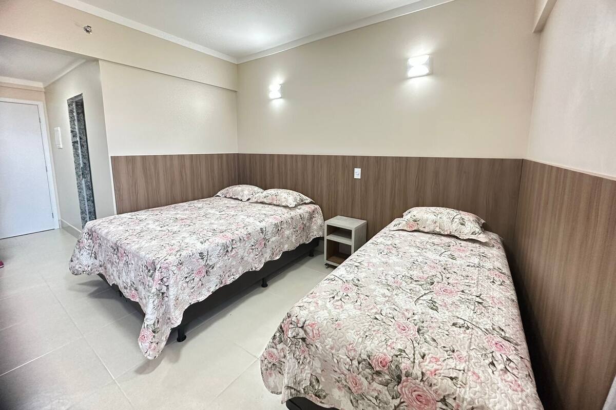 1 chambre, accès au Wi-Fi (inclus)