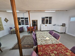 Habitació estàndard | Cuina compartida | Cafetera i tetera i bullidora elèctrica