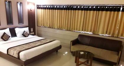 Hotel Vishal International